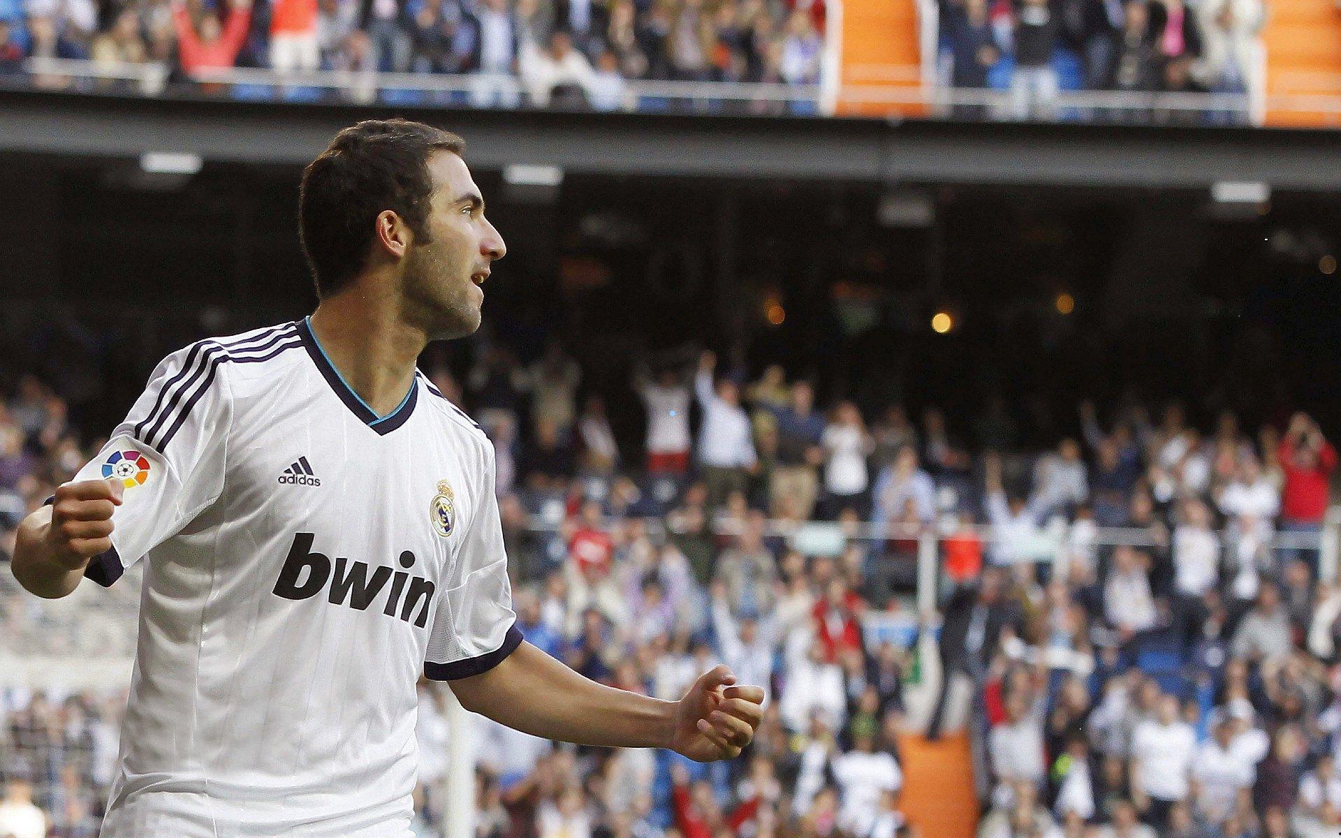 中国体育竞彩网首页-美记独家披露，老鹰、猛龙与独行侠就交易浓眉哥均未进入实质性谈判阶段